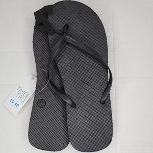 New Womens Time and Tru Beachwear Flip Flops Black Size 11-12